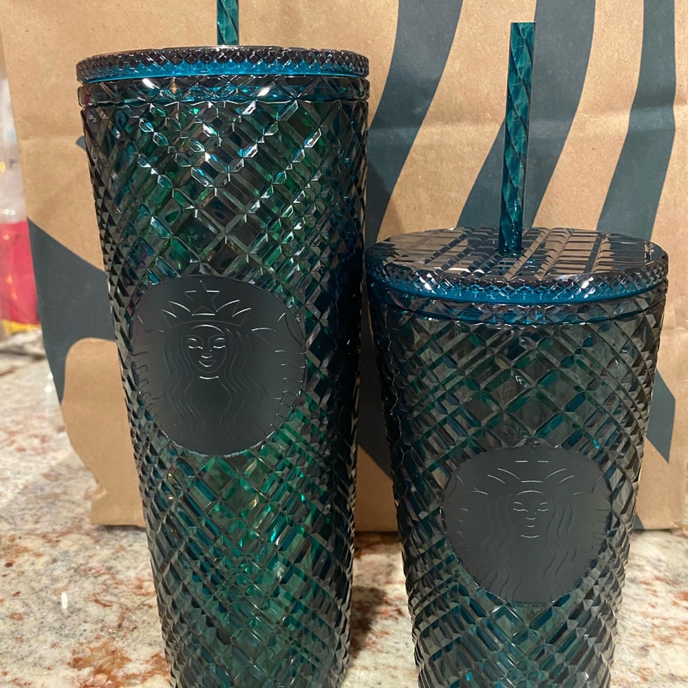 Starbucks Holiday 2021 Green Jeweled Tumbler Set